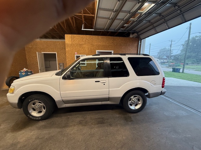 2003 Ford Explorer Sport XLS's photo